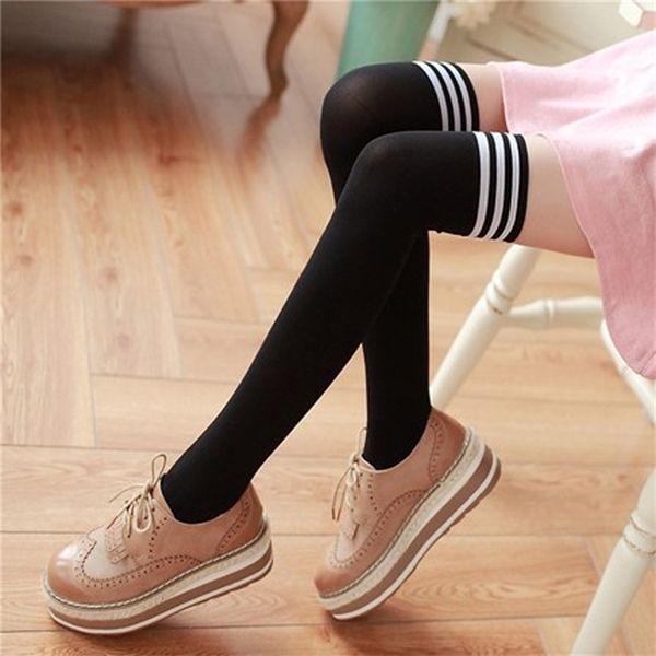 female over knee spring autumn college students three bar stripe high stockings black and white medium tube c0224, Black;white
female over knee spring autumn college students three bar stripe high stockings black and white medium tube c0224, Black;white