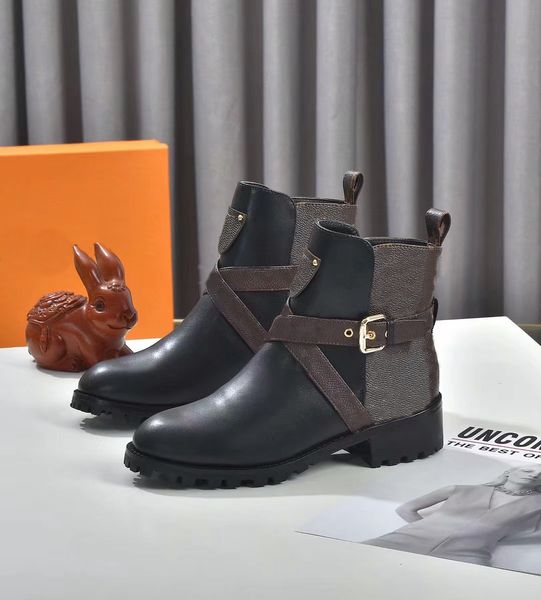 wonderland flat ranger bliss ankle boot luxury designer women monogram ankle boots classics leather booties, Black
wonderland flat ranger bliss ankle boot luxury designer women monogram ankle boots classics leather booties, Black