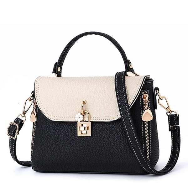 hbp new fashion color matching portable bag for women in autumn 2021 
hbp new fashion color matching portable bag for women in autumn 2021