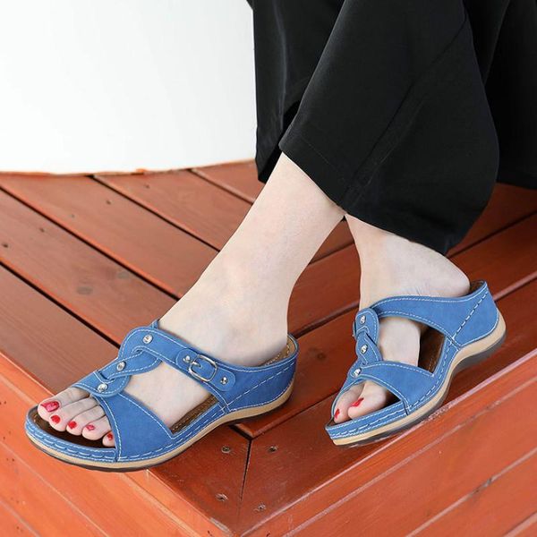 slippers 2021 summer fashion sandals women non-slip cross taping solid outside high (5cm-8cm) wedges slides large size quality, Black
slippers 2021 summer fashion sandals women non-slip cross taping solid outside high (5cm-8cm) wedges slides large size quality, Black