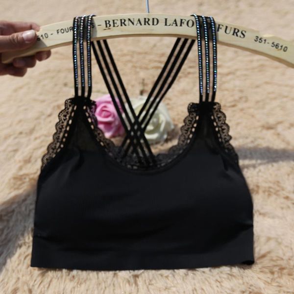 beautiful back underwear camisole seamless ice silk bottoming lace edge breast pad breast wrap women colorful diamond tube top, Black;white
beautiful back underwear camisole seamless ice silk bottoming lace edge breast pad breast wrap women colorful diamond tube top, Black;white