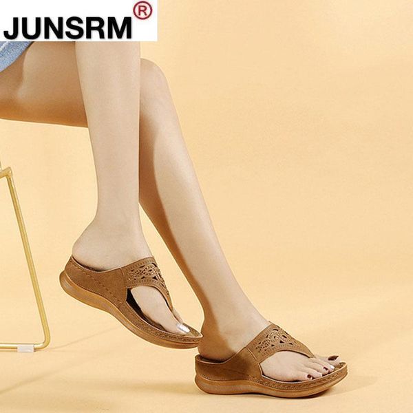 2021 summer shoes women wedge slippers flip flops fashion ladies summer holiday shoes thick sole soft woman casual a3268, Black
2021 summer shoes women wedge slippers flip flops fashion ladies summer holiday shoes thick sole soft woman casual a3268, Black