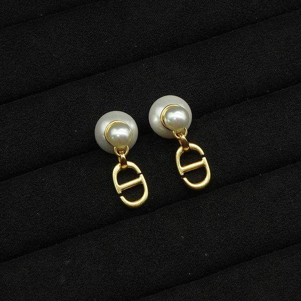 pig nose simple d signature design sense size pearl women's net red same earrings, Black
pig nose simple d signature design sense size pearl women's net red same earrings, Black