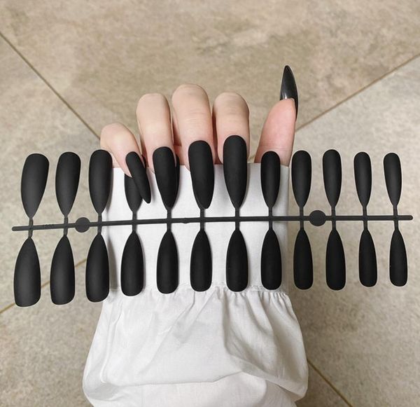 false nails solid color matte super long pointed head coffin nail ballet press on tips for art artificial fingernails fake, Red;gold
false nails solid color matte super long pointed head coffin nail ballet press on tips for art artificial fingernails fake, Red;gold