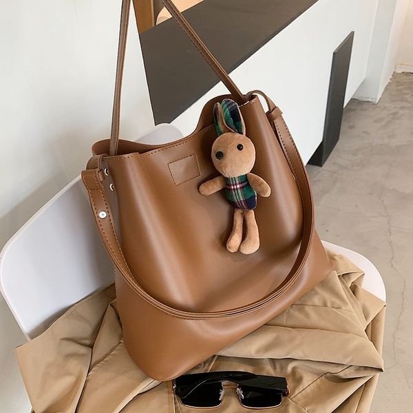 brand design women shoulder bag large capacity chain bucket handbags quality pu leather women's totes shopping bag bolsa feminin c0228 
brand design women shoulder bag large capacity chain bucket handbags quality pu leather women's totes shopping bag bolsa feminin c0228