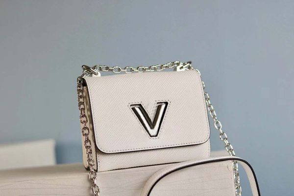 classic high-quality luxury designer bag wallet handbag twist handbags ladies fashion designers shoulder diagonal shoulders bags ship
classic high-quality luxury designer bag wallet handbag twist handbags ladies fashion designers shoulder diagonal shoulders bags ship