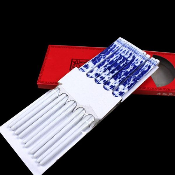 chopsticks 5 pairs blue and white porcelain ceramic long chinese tableware for home restaurant (random pattern)
chopsticks 5 pairs blue and white porcelain ceramic long chinese tableware for home restaurant (random pattern)