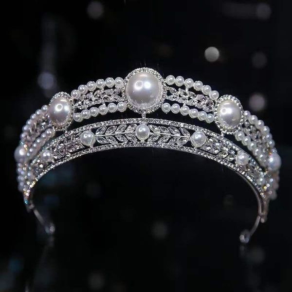 hair clips & barrettes double layer faux pearls crown headband with sparkling rhinestones luxury handmade headdress for bridal bridesmaid bh, Golden;silver
hair clips & barrettes double layer faux pearls crown headband with sparkling rhinestones luxury handmade headdress for bridal bridesmaid bh, Golden;silver