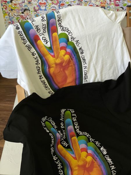 2021 new peace sign tee peace gesture round neck short-sleeved t-shirt, male and female couples, White;black
2021 new peace sign tee peace gesture round neck short-sleeved t-shirt, male and female couples, White;black