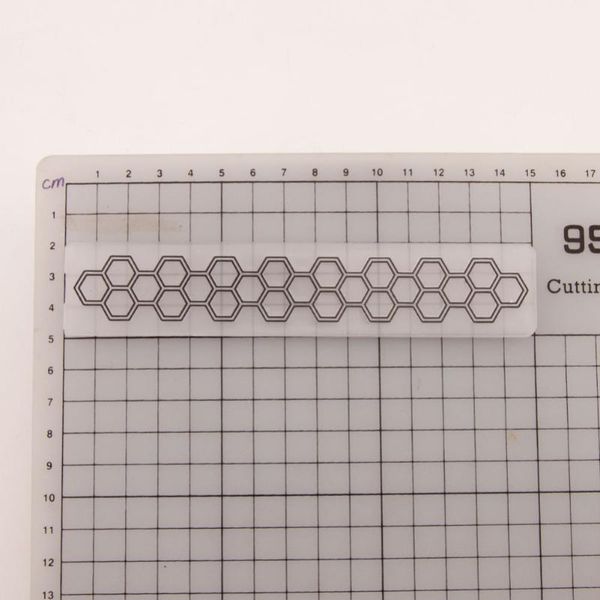 craft tools 2021 honeycomb plastic embossing folders for diy scrapbooking po paper card making christmas crafts
craft tools 2021 honeycomb plastic embossing folders for diy scrapbooking po paper card making christmas crafts