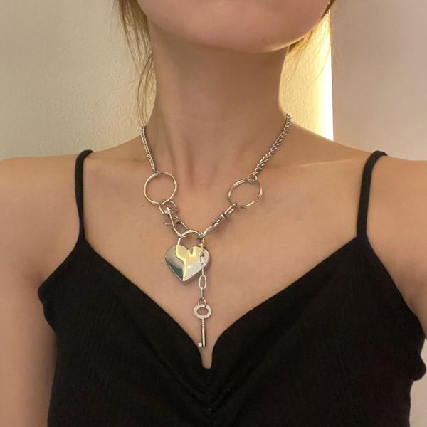 chains european and american metal chain large heart-shape lock stitching exaggerated personalized online influencer clavicle, Silver
chains european and american metal chain large heart-shape lock stitching exaggerated personalized online influencer clavicle, Silver