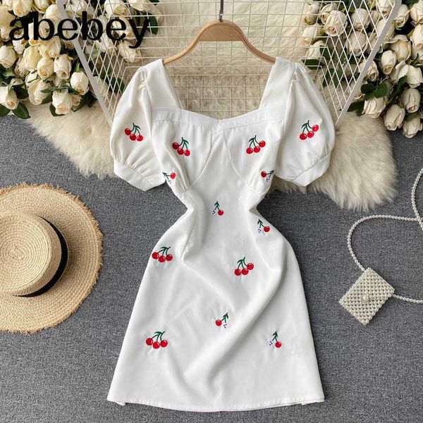 cherry embroidery dress women french sweet puff sleeve square collar a-line dresses summer chic streetwear short dress 210715, Black;gray
cherry embroidery dress women french sweet puff sleeve square collar a-line dresses summer chic streetwear short dress 210715, Black;gray