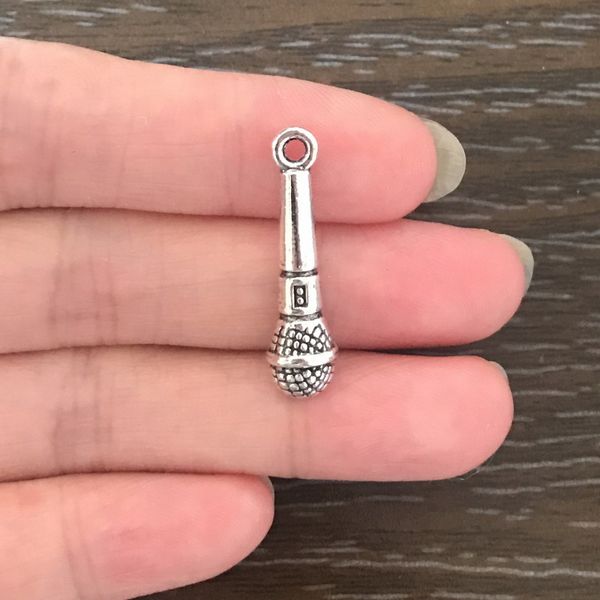 music microphone charm tibetan silver color pendants antique jewelry making diy handmade craft, Bronze;silver 
music microphone charm tibetan silver color pendants antique jewelry making diy handmade craft, Bronze;silver