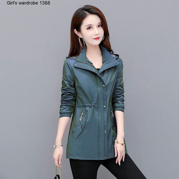 women's jackets middle aged mom small windbreaker autumn 2021 korean style waist closing slim high end foreign hoodie coat, Black;brown
women's jackets middle aged mom small windbreaker autumn 2021 korean style waist closing slim high end foreign hoodie coat, Black;brown