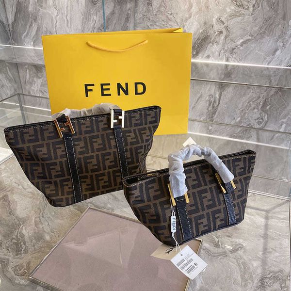 middle ancient tote dumpling tote shopping bag women's bag ff letter old flower canvas bag large capacity versatile zly bags
middle ancient tote dumpling tote shopping bag women's bag ff letter old flower canvas bag large capacity versatile zly bags