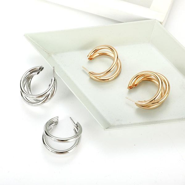 hoop & huggie gold and silver color round drop earring for women alloy trendy three-layer earrings ear accessories 2021, Golden;silver
hoop & huggie gold and silver color round drop earring for women alloy trendy three-layer earrings ear accessories 2021, Golden;silver