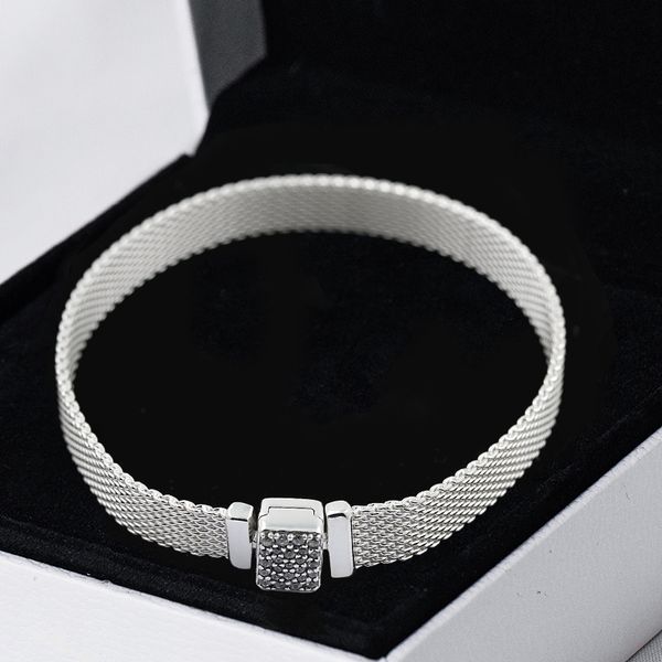 wholesale romantic 100% 925 sterling silver bracelet bangle with logo engraved for 599166c01 european charms and give women gift, Golden;silver
wholesale romantic 100% 925 sterling silver bracelet bangle with logo engraved for 599166c01 european charms and give women gift, Golden;silver