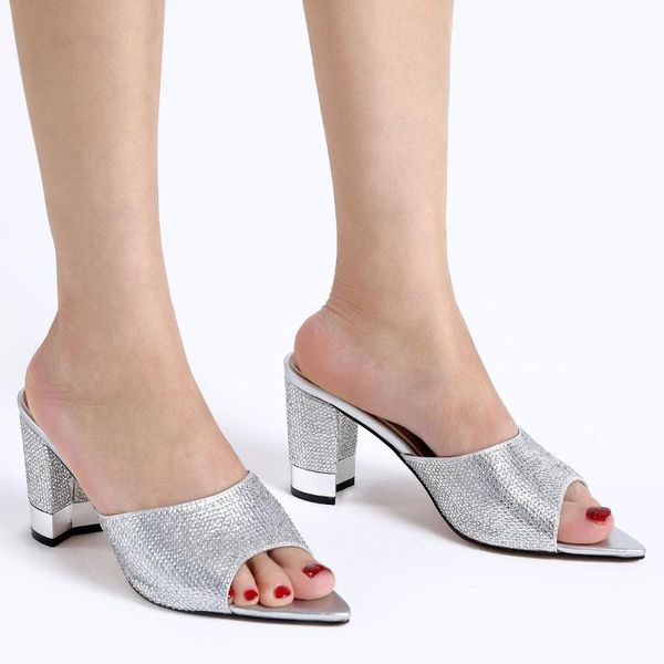 slippers a073-3 arrivals 2021 bling sequin pointed toe high heels fashion retro women pumps heeled for party, Black
slippers a073-3 arrivals 2021 bling sequin pointed toe high heels fashion retro women pumps heeled for party, Black