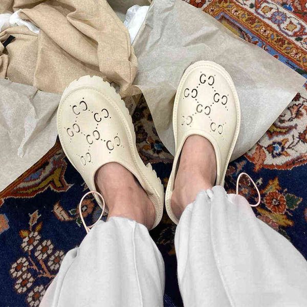 g family baotou thick bottomed holes wear slippers outside, lovers 2022 hollow candy colored muffin cool drag, Black
g family baotou thick bottomed holes wear slippers outside, lovers 2022 hollow candy colored muffin cool drag, Black