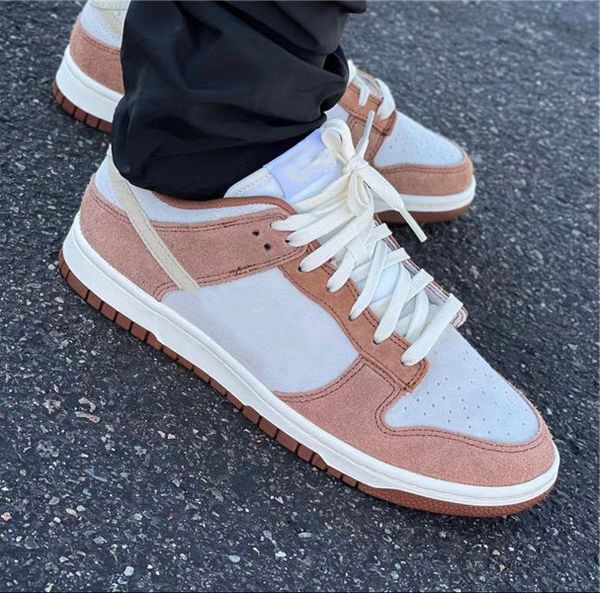 sb low prm medium white brown running shoes men women platform designer sports skateboard sneakers chaussures
sb low prm medium white brown running shoes men women platform designer sports skateboard sneakers chaussures