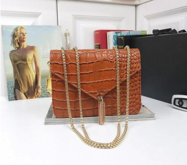 2021 new fashion designer bags handbags premium pu ladies stone grain women gold chain silver mini handbag shoulder bag purse
2021 new fashion designer bags handbags premium pu ladies stone grain women gold chain silver mini handbag shoulder bag purse