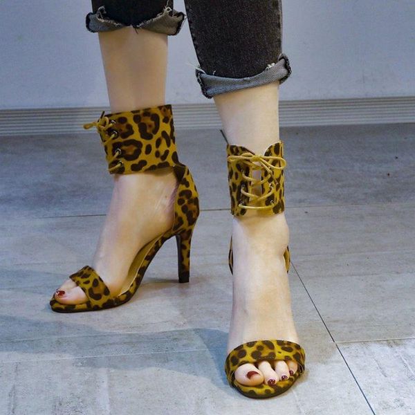 dress shoes 2021 summer women's pu fashion roman sandals high heel foot ring lace up elegant banquet, Black
dress shoes 2021 summer women's pu fashion roman sandals high heel foot ring lace up elegant banquet, Black