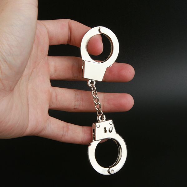 wholesale metal novelty double lock handcuffs keychain 2022 fashion key rings jewelry, Silver
wholesale metal novelty double lock handcuffs keychain 2022 fashion key rings jewelry, Silver