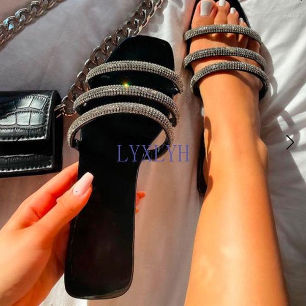 slippers female 2021 women house for home shoes slides flats soft ladies fashion bling beach flip flops sandals1, Black
slippers female 2021 women house for home shoes slides flats soft ladies fashion bling beach flip flops sandals1, Black