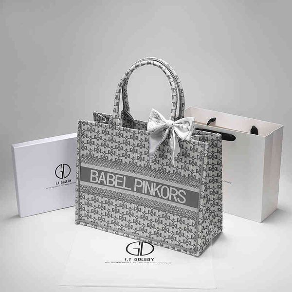 itgdledy letter printed tote bag high capacity handbag versatile women's bag handbag sale
itgdledy letter printed tote bag high capacity handbag versatile women's bag handbag sale
