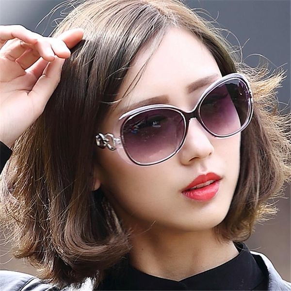 wanmei.ds sunglasses women uv400 elegant ladies sun glasses female benzen shades, White;black
wanmei.ds sunglasses women uv400 elegant ladies sun glasses female benzen shades, White;black
