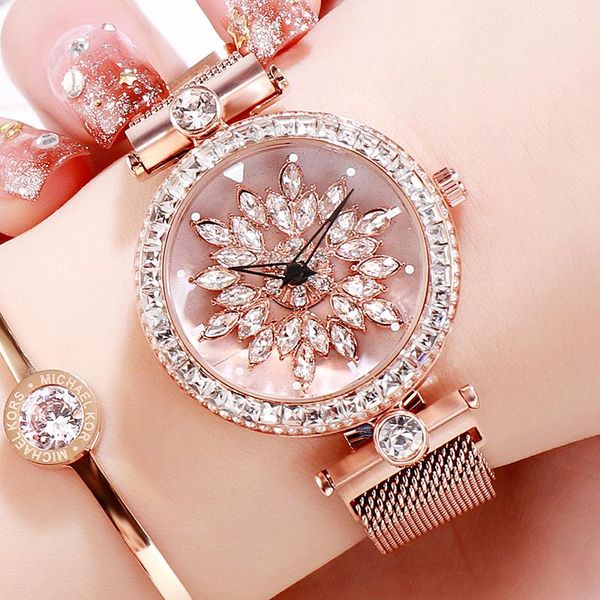 wristwatches high end rotate women watches flower diamond ladies watch waterproof female quartz wristwatch 2021 relogio feminin, Slivery;brown
wristwatches high end rotate women watches flower diamond ladies watch waterproof female quartz wristwatch 2021 relogio feminin, Slivery;brown