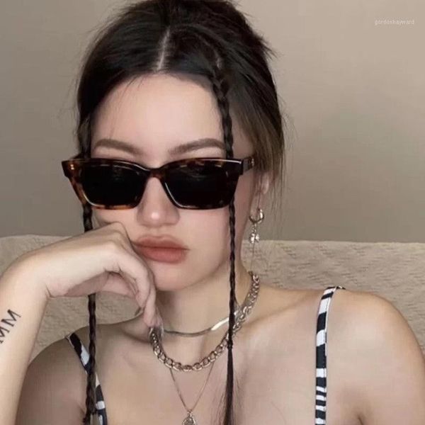 trendy small rectangle vintage sunglasses women hippie eyewear luxury designer sun glasses ladies 90s square leopard cute shades, White;black
trendy small rectangle vintage sunglasses women hippie eyewear luxury designer sun glasses ladies 90s square leopard cute shades, White;black