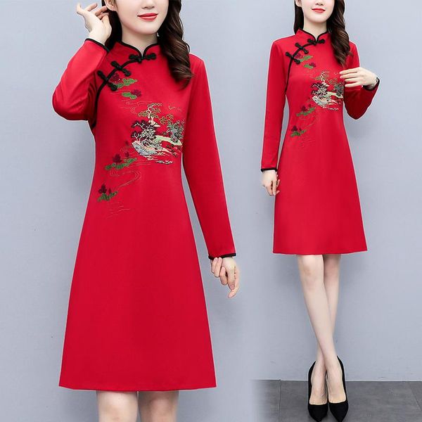 casual dresses autumn chinese style stand collar buckle improved cheongsam long sleeve embroidery plus size vintage elegant year dress cny, Black;gray
casual dresses autumn chinese style stand collar buckle improved cheongsam long sleeve embroidery plus size vintage elegant year dress cny, Black;gray