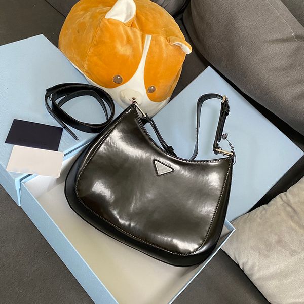 designer bags by the pool series women handbags tote crossbody bag speedy clutch wallets classic style glamour many colors of plada gold log
designer bags by the pool series women handbags tote crossbody bag speedy clutch wallets classic style glamour many colors of plada gold log