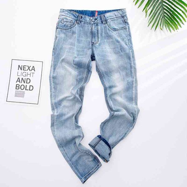 spring summer autumn trend heavy washed men's light blue micro elastic embroidery jeans pants
spring summer autumn trend heavy washed men's light blue micro elastic embroidery jeans pants