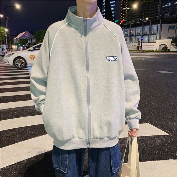 autumn ins tide brand plush reflective three ssports men's korean student loose fitting baseball jacket, Black;brown
autumn ins tide brand plush reflective three ssports men's korean student loose fitting baseball jacket, Black;brown
