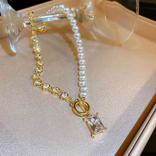 chain women pendants south korea fashion t-shaped button pearl inlaid diamond splicing short necklace neck collar bone item jewelry, Silver
chain women pendants south korea fashion t-shaped button pearl inlaid diamond splicing short necklace neck collar bone item jewelry, Silver