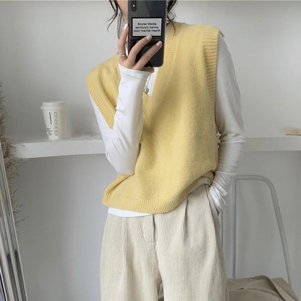 women's vests v-neck knitted vest women 2021 autumn loose pullover preppy style sweater sleeveless winter clothing 15994, Black;white
women's vests v-neck knitted vest women 2021 autumn loose pullover preppy style sweater sleeveless winter clothing 15994, Black;white