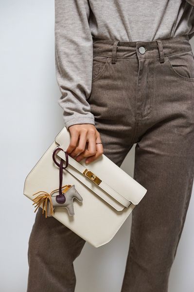 wholesale fully handmade 25cm brand purse togo leather wax stitching gold and silver hardware eb742026820cn fast delivery
wholesale fully handmade 25cm brand purse togo leather wax stitching gold and silver hardware eb742026820cn fast delivery