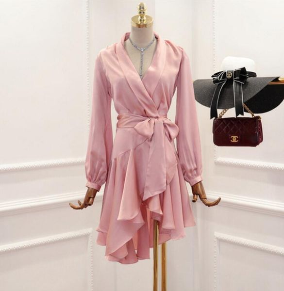 casual dresses 2021 autumn fashion women pure color satin v-neck long sleeve high waist side bow lace-up ruffles asymmetrical mini dress, Black;gray
casual dresses 2021 autumn fashion women pure color satin v-neck long sleeve high waist side bow lace-up ruffles asymmetrical mini dress, Black;gray