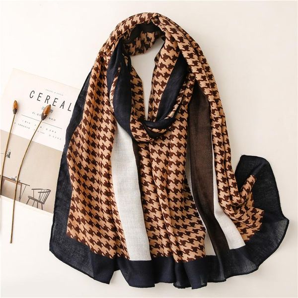 scarves 2021 spain fashion tassel viscose shawl scarf lady print soft pashmina stole wrap snood bufandas muslim hijab sjaal, Blue;gray
scarves 2021 spain fashion tassel viscose shawl scarf lady print soft pashmina stole wrap snood bufandas muslim hijab sjaal, Blue;gray