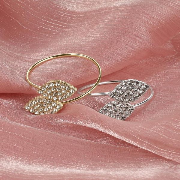 napkin rings 6/12pcs gold silver glitter diamond serviette holder for wedding party banquet el home decor
napkin rings 6/12pcs gold silver glitter diamond serviette holder for wedding party banquet el home decor