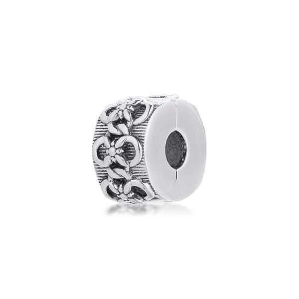 sterling silver jewelry passions flower pattern clip fits beaded snake chain bracelets woman diy beads for make up 2021 autumn wholesale, Black
sterling silver jewelry passions flower pattern clip fits beaded snake chain bracelets woman diy beads for make up 2021 autumn wholesale, Black