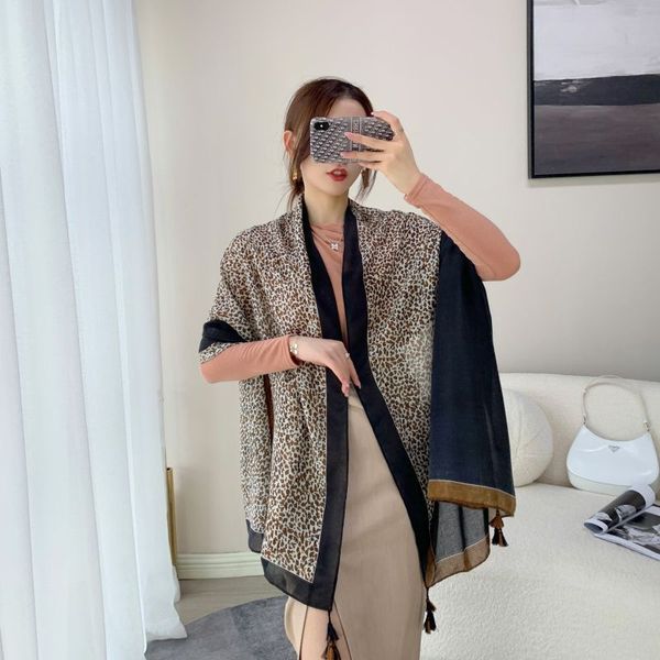 fashion two-color leopard point tassel cotton and linen scarf sunscreen shawl internet celebrity live broadcast exclusive, Blue;gray
fashion two-color leopard point tassel cotton and linen scarf sunscreen shawl internet celebrity live broadcast exclusive, Blue;gray