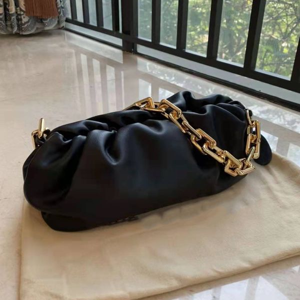 genuine leather crossbody bag women medium size toilet hanbag bee bags fashion shoulder 24k electroplated chains hasp soft baguette single b
genuine leather crossbody bag women medium size toilet hanbag bee bags fashion shoulder 24k electroplated chains hasp soft baguette single b