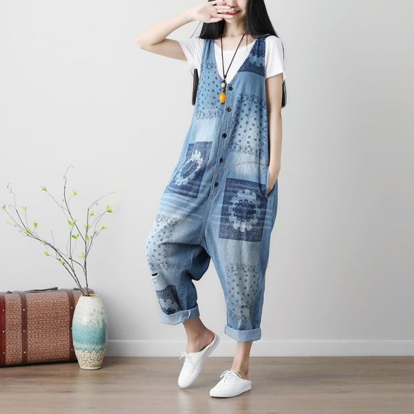 women's jumpsuits & rompers spring and summer sleeveless jumpsuit washed printing large size hole denim bib nine points, Black;white
women's jumpsuits & rompers spring and summer sleeveless jumpsuit washed printing large size hole denim bib nine points, Black;white