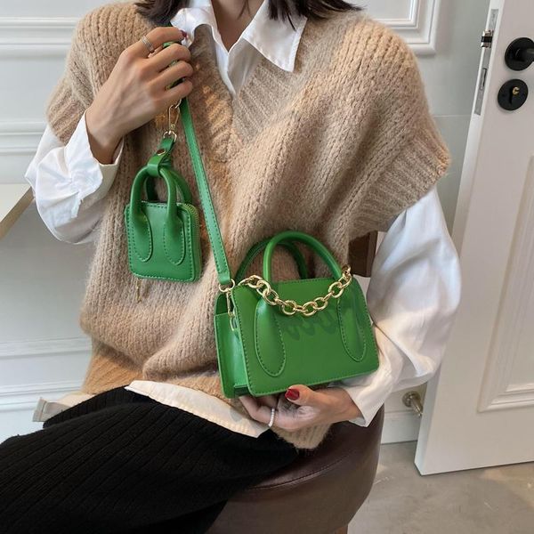 evening bags thick chain decoration small wallet pendant leather handbag shoulder fashion designer women's messenger bag
evening bags thick chain decoration small wallet pendant leather handbag shoulder fashion designer women's messenger bag