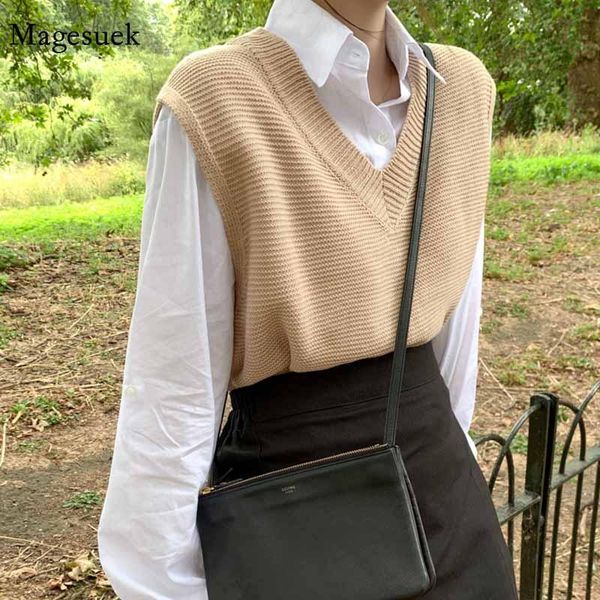 women's sweaters korean solid loose knitted vest women sweater autumn pullover v-neck outerwear office fashion clothing 10974, White;black
women's sweaters korean solid loose knitted vest women sweater autumn pullover v-neck outerwear office fashion clothing 10974, White;black
