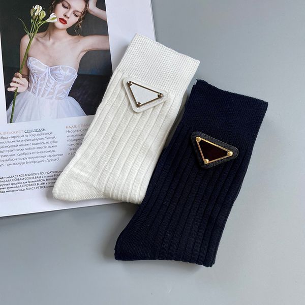 socks hosiery dhl autumn winter designer double-layer leather iron black white cotton stockings women
socks hosiery dhl autumn winter designer double-layer leather iron black white cotton stockings women