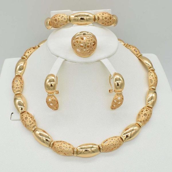 earrings & necklace 2021 fashion dubai gold jewelry sets elegant line crystal costume african beads set ring for women, Silver
earrings & necklace 2021 fashion dubai gold jewelry sets elegant line crystal costume african beads set ring for women, Silver